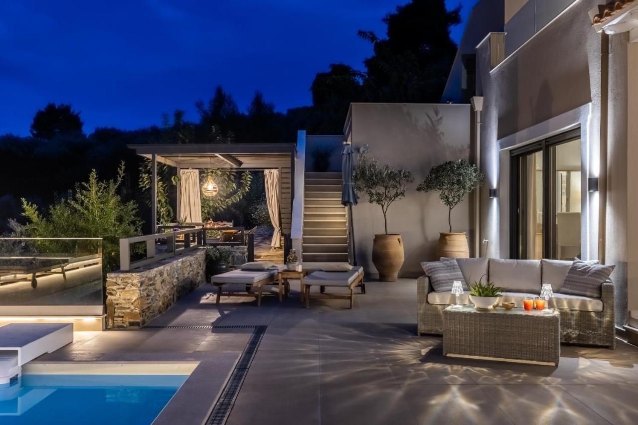 Villa Politimi Luxury Retreat Skopelos Town Exterior photo