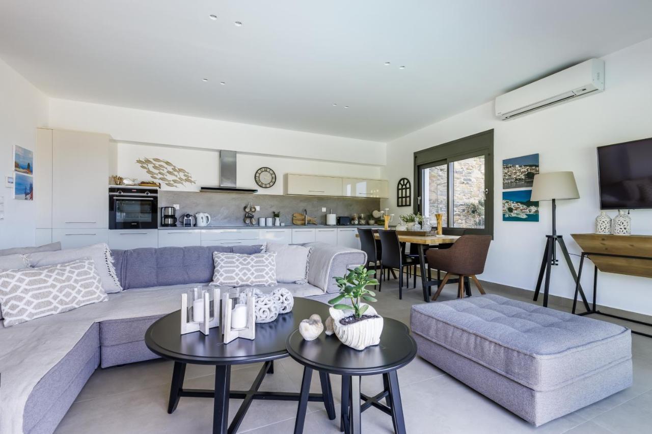 Villa Politimi Luxury Retreat Skopelos Town Exterior photo