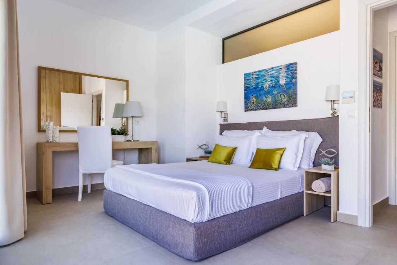 Villa Politimi Luxury Retreat Skopelos Town Exterior photo