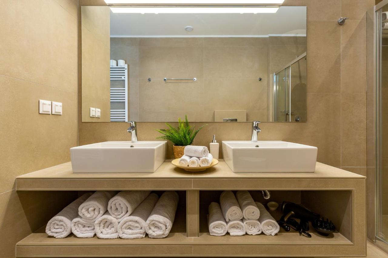 Villa Politimi Luxury Retreat Skopelos Town Exterior photo
